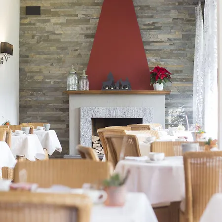 Boutique-hotel Remorino, A Maggiore Garden Hotel 4*