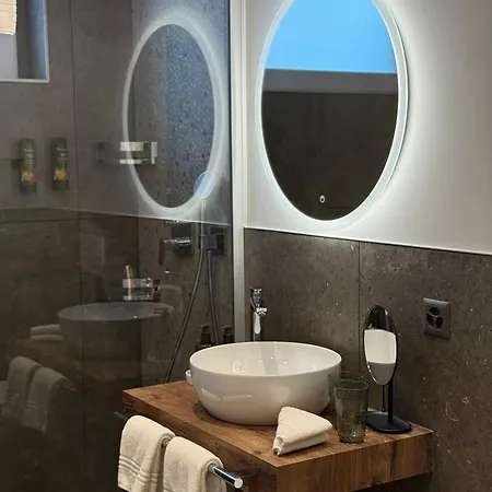 Hotel Boutique-hotel Remorino, A Maggiore Garden