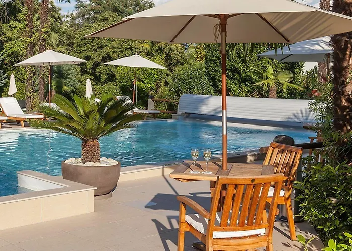 Отель Boutique-hotel Remorino, A Private Selection Minusio