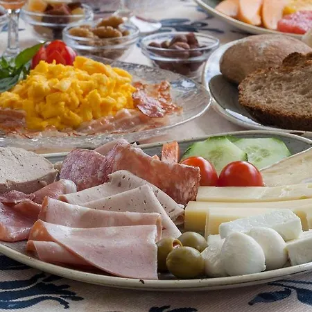Boutique-Hotel Remorino, A Lago Maggiore Garden Resort Hotel